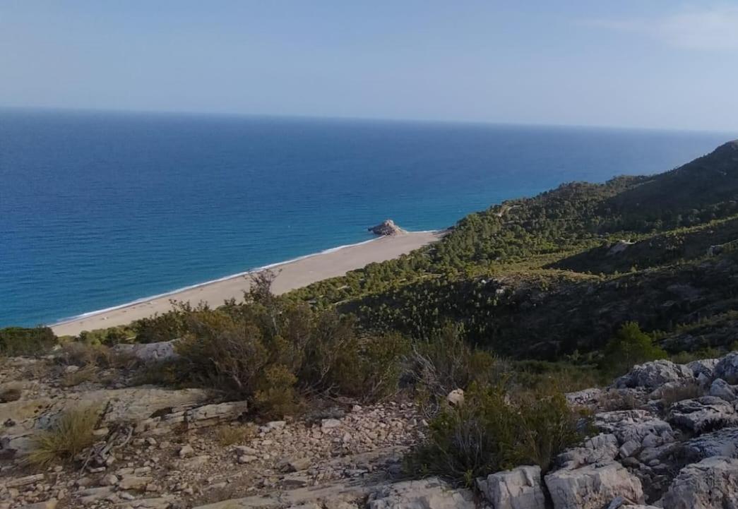 1ª Linea Reformado Y Frente Al Puerto Deportivo Firmamos Contrato Si El Cliente Lo Solicita Aunque Es Necesario Hacer La Reserva Para Poder Comunicarse L'L'Hospitalet de l'Infant Extérieur photo
